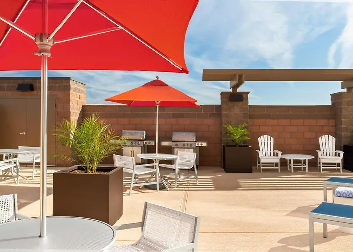 Tru By Hilton Salt River 3*