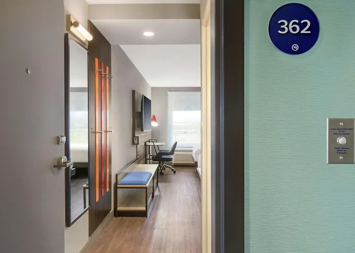 Tru By Hilton Salt River Hotel 3*
