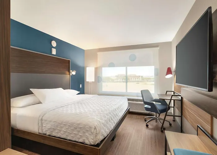 Tru By Hilton Salt River Hotel Scottsdale
