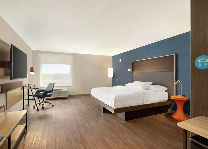 Tru By Hilton Salt River Hotel